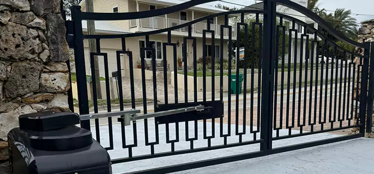 Swing Gate Opener with Keypad Akron