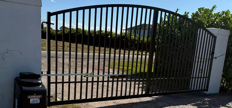 Driveway Fence Repair Akron